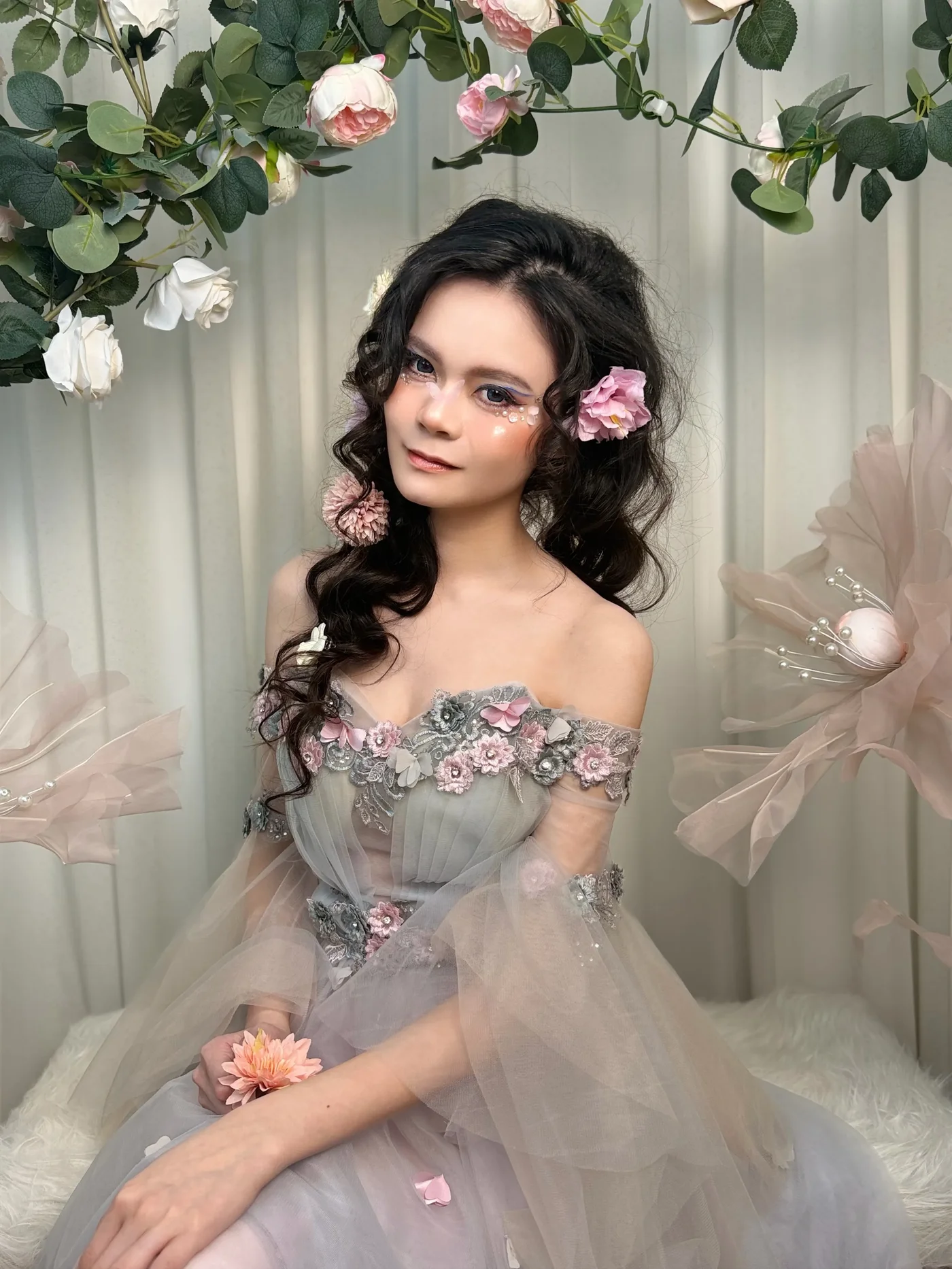 Stage and personal image makeup by Eazie Beauty